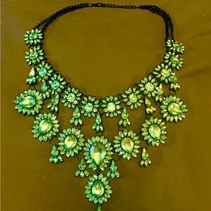 Elegant Green Statement Necklace